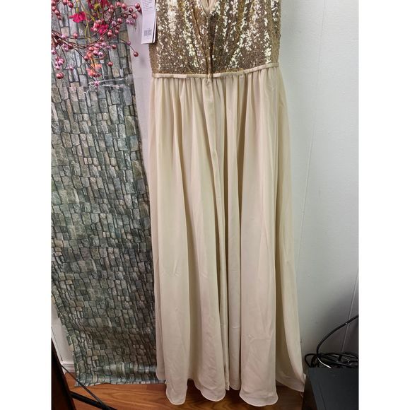 CHRISTINA WU DRESS - Picture 8 of 13